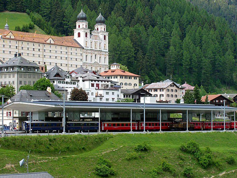 gare Disentis