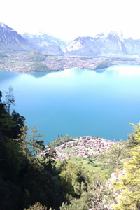 image tour lac de Thoune