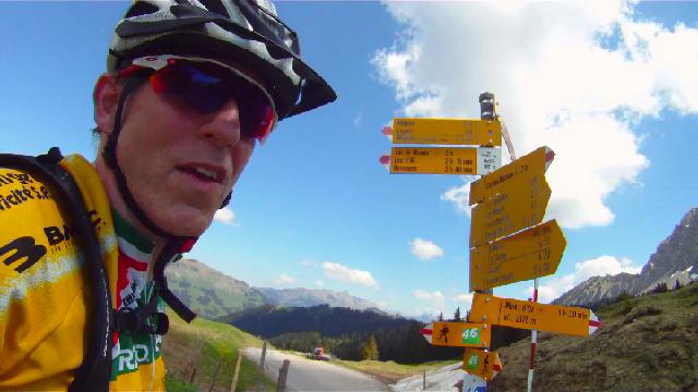 Daniel au sommet de la Pierre du Moëllé