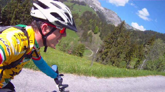 Montée versla Pierre du Moëllé